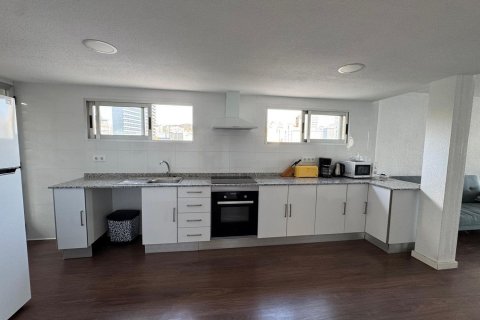 Продажа квартиры в Бенидорм, Аликанте, Испания 2 спальни, 87м2 №143239 - фото 13