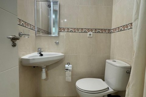 Продажа квартиры в Бенидорм, Аликанте, Испания 2 спальни, 87м2 №143239 - фото 26