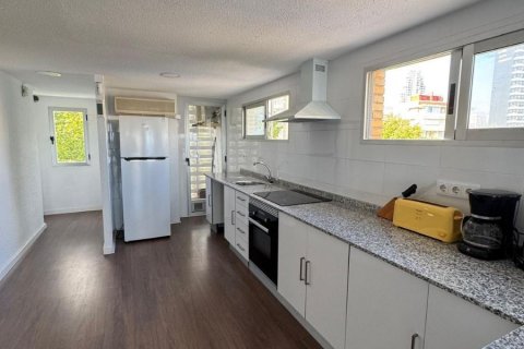 Продажа квартиры в Бенидорм, Аликанте, Испания 2 спальни, 87м2 №143239 - фото 22