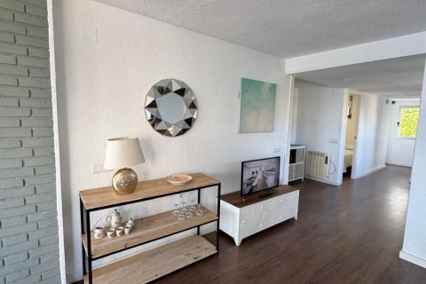 Продажа квартиры в Бенидорм, Аликанте, Испания 2 спальни, 87м2 №143239 - фото 25