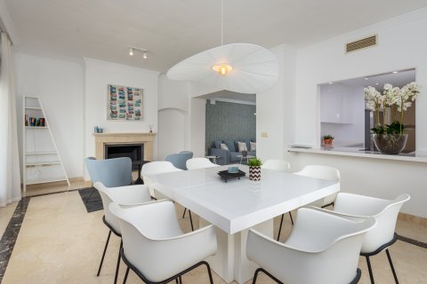 Huvila myytävänä La Gaspara, Malaga, Espanja, 3 makuuhuonetta, 170 m2 No. 136890 - kuva 26