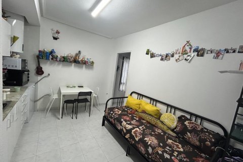 Продажа квартиры в Ла Мата, Аликанте, Испания 1 комната, 64м2 №196147 - фото 2