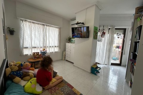 Продажа квартиры в Ла Мата, Аликанте, Испания 1 комната, 64м2 №196147 - фото 1