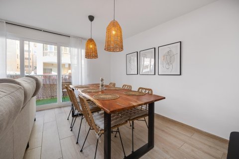 Apartment for sale in Torrevieja, Alicante, Spain 3 bedrooms, 105 sq.m. No. 196149 - photo 10