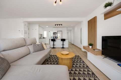 Apartment for sale in Torrevieja, Alicante, Spain 3 bedrooms, 105 sq.m. No. 196149 - photo 5