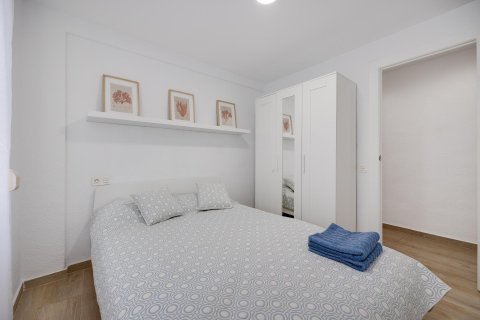 Apartment for sale in Torrevieja, Alicante, Spain 3 bedrooms, 105 sq.m. No. 196149 - photo 22