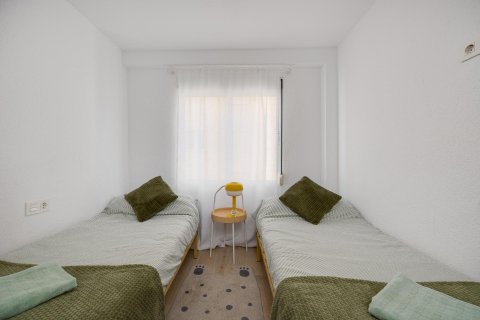Apartment for sale in Torrevieja, Alicante, Spain 3 bedrooms, 105 sq.m. No. 196149 - photo 25
