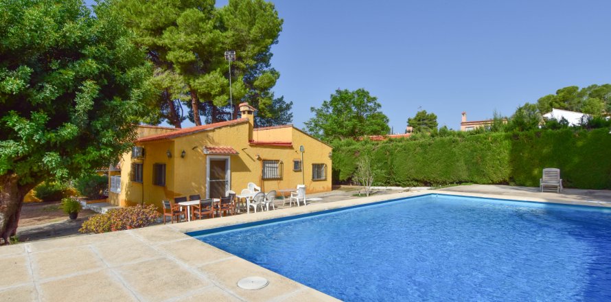 Villa Pedralba, València, España 3 dormitorios, 67 m2 No. 139902