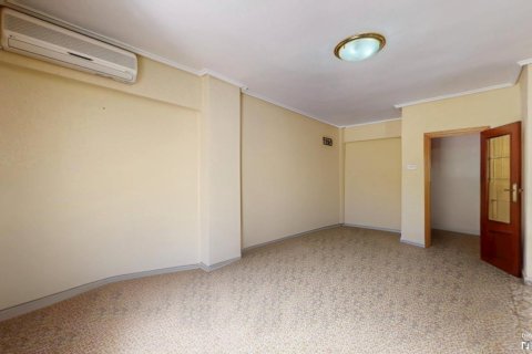 Huoneisto myytävänä Valencia, Espanja, 4 makuuhuonetta, 93 m2 No. 139900 - kuva 7