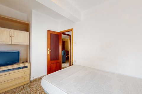 Huoneisto myytävänä Valencia, Espanja, 4 makuuhuonetta, 93 m2 No. 139900 - kuva 10