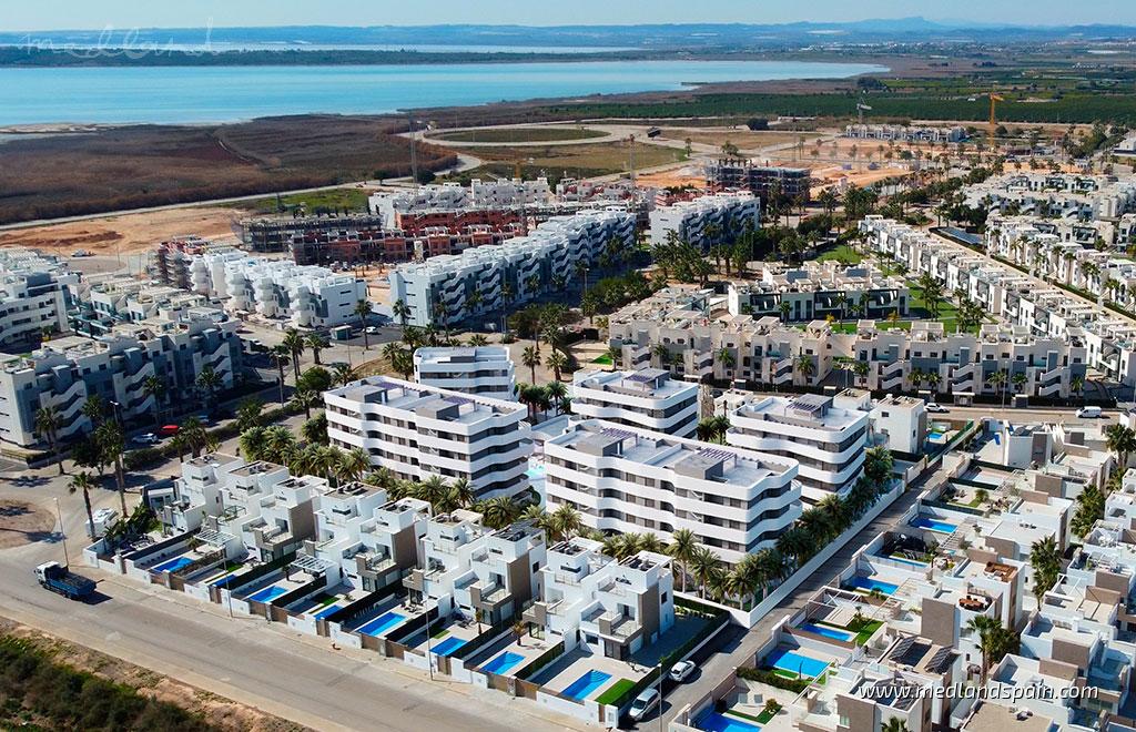 Apartment à Guardamar del Segura, Alicante, Espagne 2 chambres, 78 m2 No. 148470