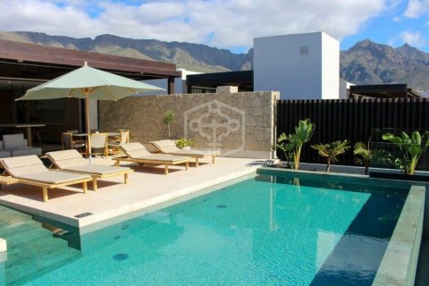 Villa à vendre à Adeje, Tenerife, Espagne, 3 chambres, 375 m2 No. 177892 - photo 5