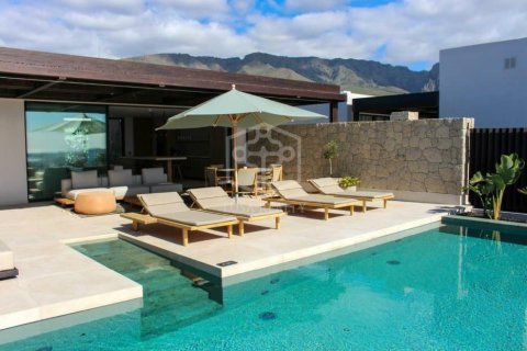 Villa à vendre à Adeje, Tenerife, Espagne, 3 chambres, 375 m2 No. 177892 - photo 4