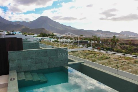 Villa à vendre à Adeje, Tenerife, Espagne, 2 chambres, 158 m2 No. 177893 - photo 4