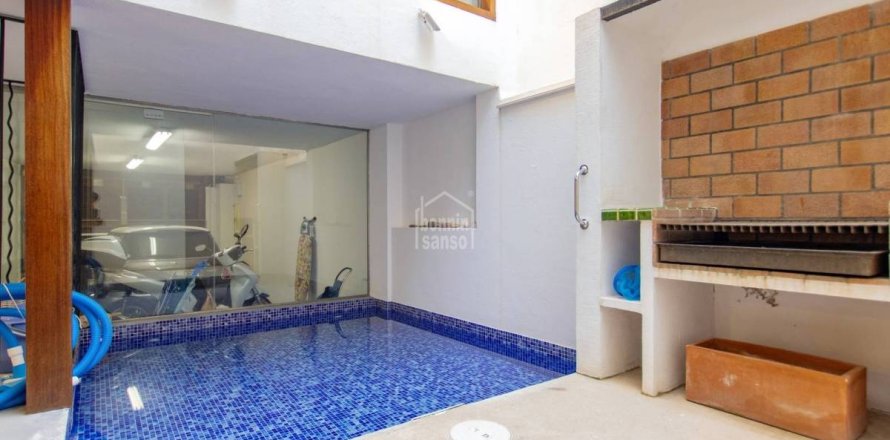 Townhouse à Mahon, Menorca, Espagne 4 chambres, 260 m2 No. 177890
