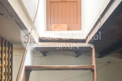 Commercial property for sale in Blanes, Girona, Spain 6 bedrooms, 200 sq.m. No. 196024 - photo 7