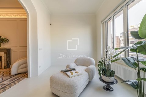 Apartment à vendre à Barcelona, Espagne, 4 chambres, 215 m2 No. 194976 - photo 24