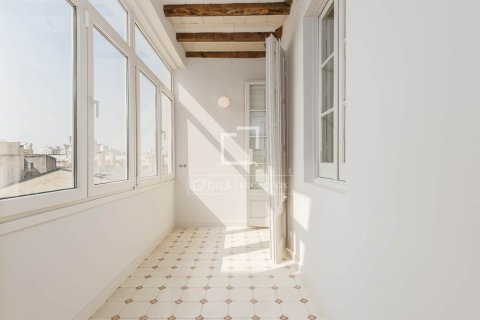 Ático en venta en Barcelona, España 2 dormitorios, 58 m2 No. 194970 - foto 15