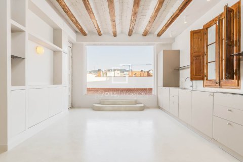 Ático en venta en Barcelona, España 2 dormitorios, 58 m2 No. 194970 - foto 3
