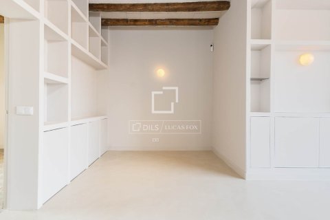 Ático en venta en Barcelona, España 2 dormitorios, 58 m2 No. 194970 - foto 10
