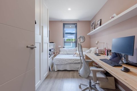 Apartamento en venta en Sant Just Desvern, Barcelona, España 3 dormitorios, 109 m2 No. 194973 - foto 29