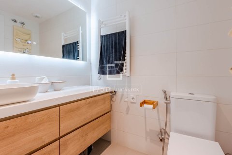 Apartamento en venta en Sant Just Desvern, Barcelona, España 3 dormitorios, 109 m2 No. 194973 - foto 26