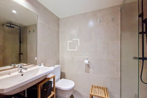 Apartamento en venta en Vilanova i la Geltrú, Barcelona, España 3 dormitorios, 80 m2 No. 194971 - foto 20
