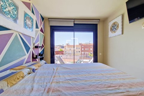 Apartamento en venta en Vilanova i la Geltrú, Barcelona, España 3 dormitorios, 80 m2 No. 194971 - foto 22