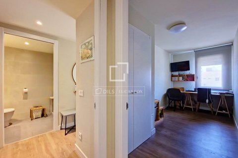 Apartamento en venta en Vilanova i la Geltrú, Barcelona, España 3 dormitorios, 80 m2 No. 194971 - foto 17