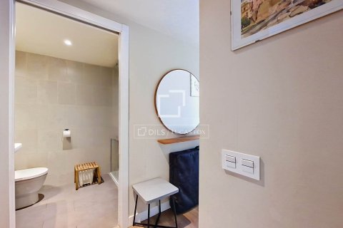 Apartamento en venta en Vilanova i la Geltrú, Barcelona, España 3 dormitorios, 80 m2 No. 194971 - foto 18