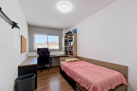 Apartamento en venta en Vilanova i la Geltrú, Barcelona, España 3 dormitorios, 80 m2 No. 194971 - foto 11