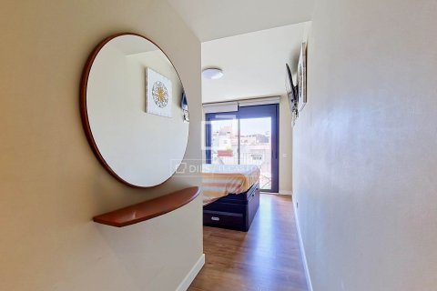 Apartamento en venta en Vilanova i la Geltrú, Barcelona, España 3 dormitorios, 80 m2 No. 194971 - foto 21
