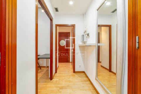 Apartament w Barcelona, Hiszpania 2 sypialnie, 68 mkw. nr 194972 – zdjęcie 22