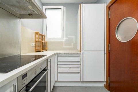 Apartament w Barcelona, Hiszpania 2 sypialnie, 68 mkw. nr 194972 – zdjęcie 15