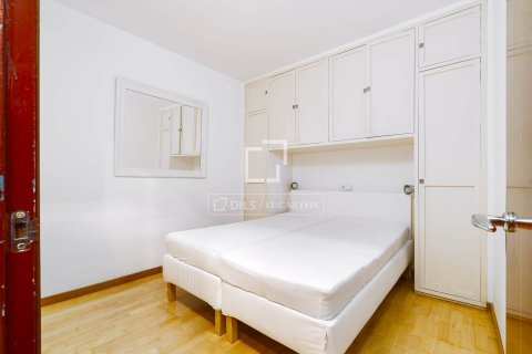 Apartament w Barcelona, Hiszpania 2 sypialnie, 68 mkw. nr 194972 – zdjęcie 23