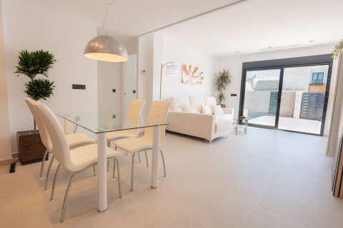 House for sale in San Fulgencio, Alicante, Spain 3 bedrooms, 100 sq.m. No. 187015 - photo 4