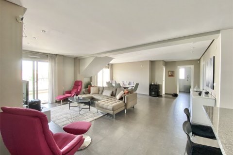 Apartment for sale Los Dolses, Alicante, Spain 4 bedrooms, 128 sq.m. No. 115490 - photo 1