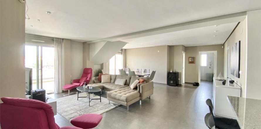 Apartment Los Dolses, Alicante, Spain 4 bedrooms, 128 sq.m. No. 115490