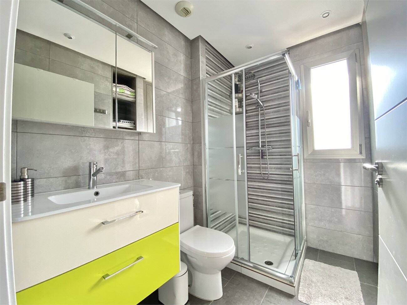 Apartment in Los Dolses, Alicante, Spain 4 bedrooms, 128 sq.m. No. 115490
