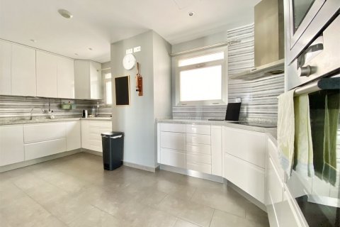 Apartment for sale Los Dolses, Alicante, Spain 4 bedrooms, 128 sq.m. No. 115490 - photo 3