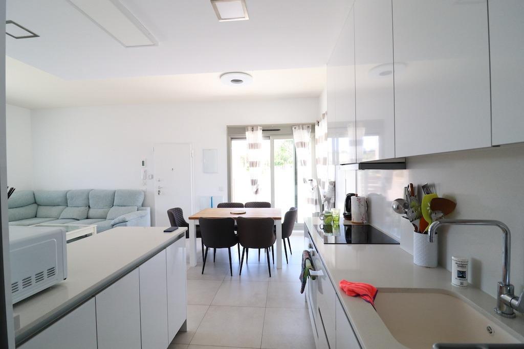 Huvila San Miguel de Salinas, Alicante, Espanja 3 makuuhuonetta, 250 m2 No. 115497