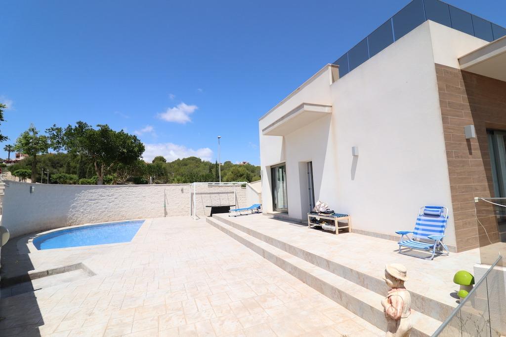 Huvila San Miguel de Salinas, Alicante, Espanja 3 makuuhuonetta, 250 m2 No. 115497
