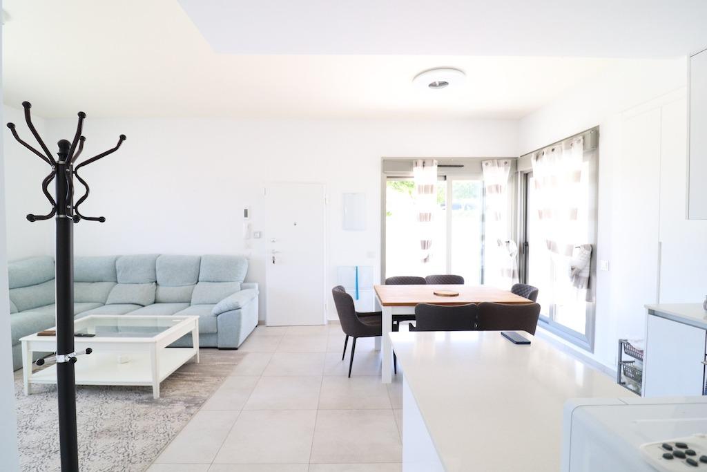Huvila San Miguel de Salinas, Alicante, Espanja 3 makuuhuonetta, 250 m2 No. 115497