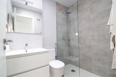 Villa till salu San Miguel de Salinas, Alicante, Spanien 3 sovrum, 250 kvm. Nr. 115497 - foto 13