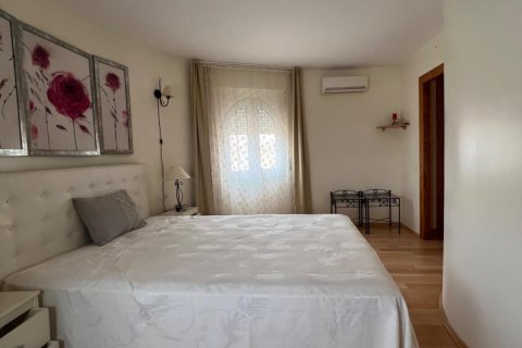 Продажа виллы Ла-Манга-дель-Мар-Менор, Мурсия, Испания 4 спальни, 250м2 №115486 - фото 16
