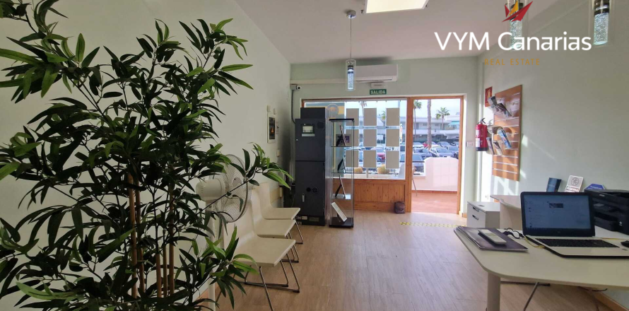 Propiedad comercial en Adeje, Tenerife, España 1 dormitorio, 29 m2 No. 140610