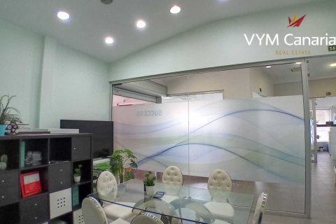 Liikekiinteistö vuokrattavana Playa de las Americas, Tenerife, Espanja , 22 m2 No. 140609 - kuva 4