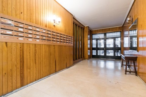 Dzīvoklis īrēšanai Madrid, Spānijā 1 istaba, 63 m2 Nr. 147662 - attēls 23