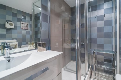 Dzīvoklis īrēšanai Madrid, Spānijā 1 istaba, 63 m2 Nr. 147662 - attēls 16