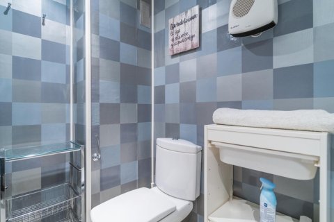 Dzīvoklis īrēšanai Madrid, Spānijā 1 istaba, 63 m2 Nr. 147662 - attēls 15